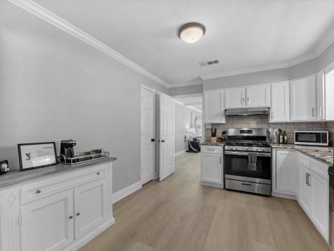 2505 Truxillo Street Houston TX 77004