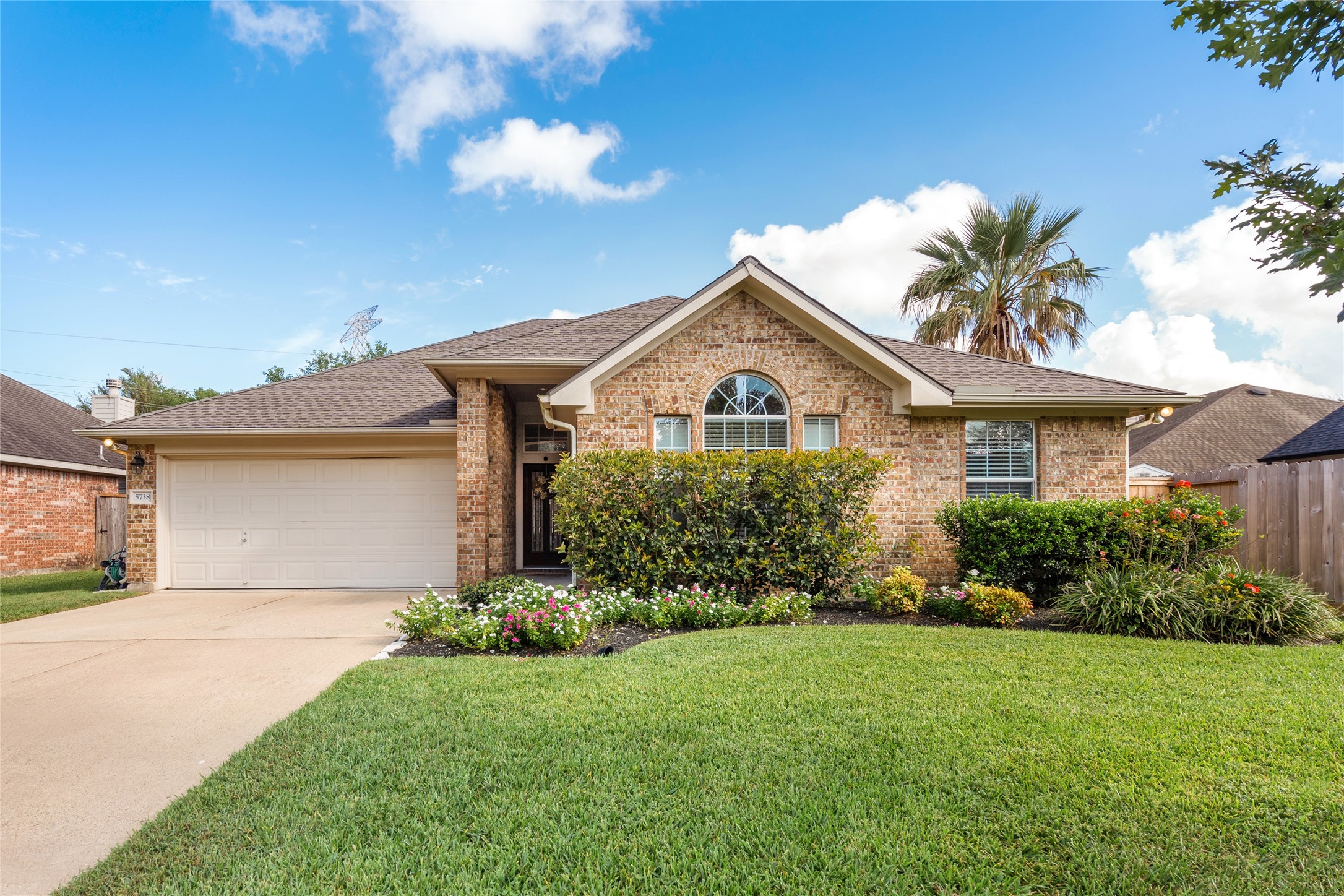5738 Emerald Brook Lane League City TX 77573