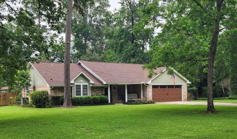 2214 Hummingbird Street New Caney TX 77357