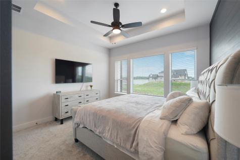 10693 S Lake Mist Lane Willis TX 77318