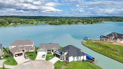 10693 S Lake Mist Lane Willis TX 77318