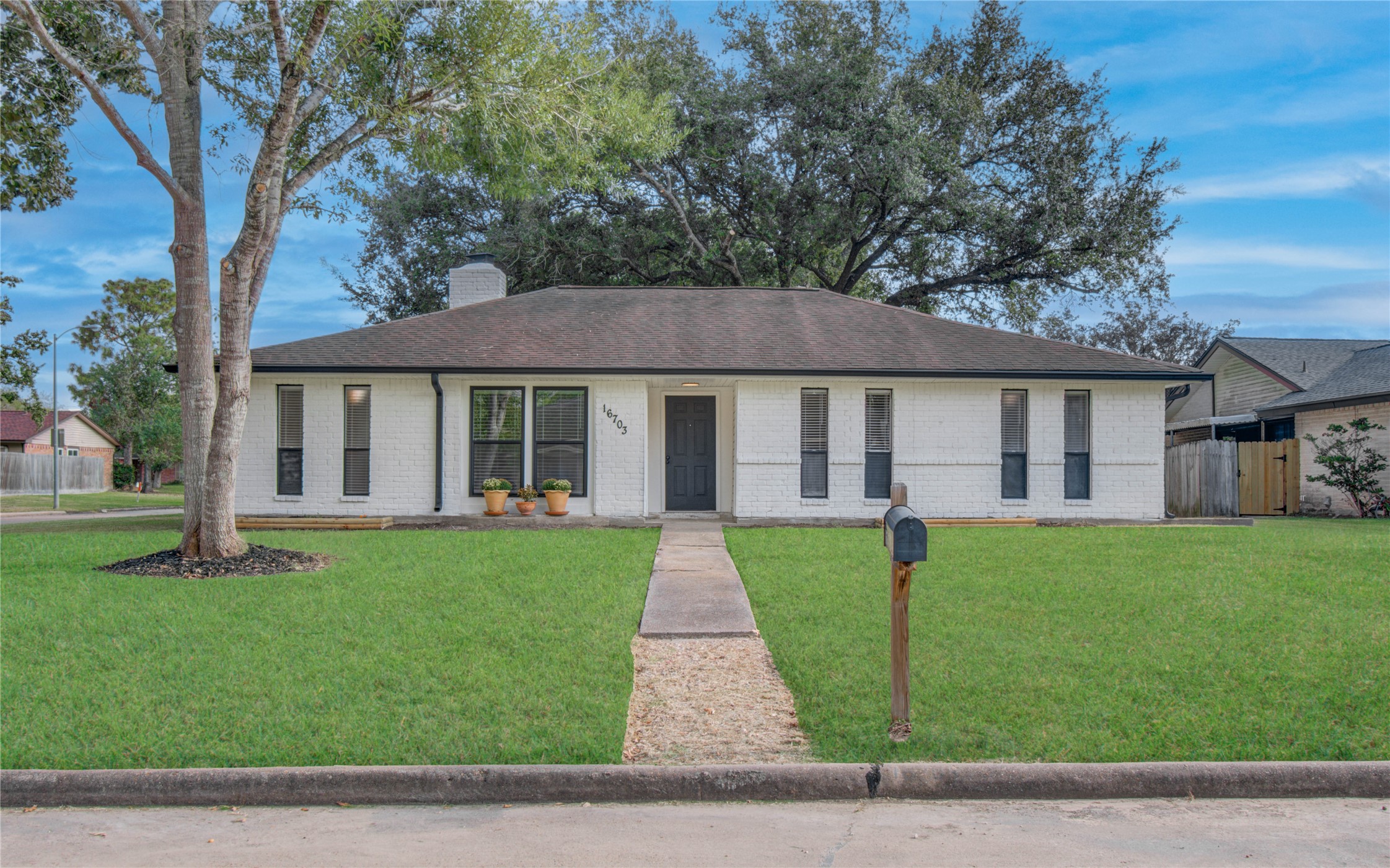 16703 Hibiscus Lane Friendswood TX 77546