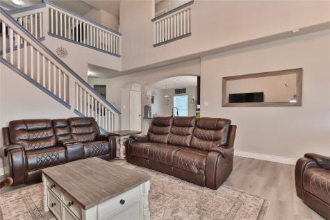 107 Forest Bend Court Clute TX 77531