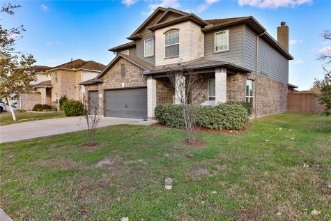 107 Forest Bend Court Clute TX 77531