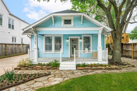 2047 Harvard Street Houston TX 77008