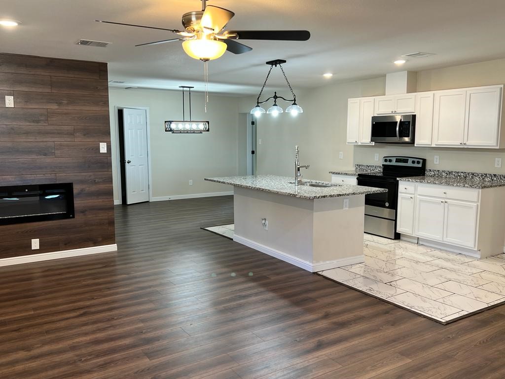 1314 Clinton Park Street Houston TX 77029