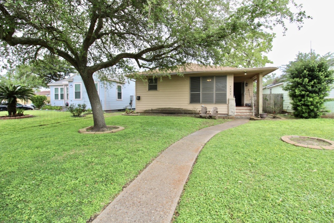 4605 Avenue P Galveston TX 77551