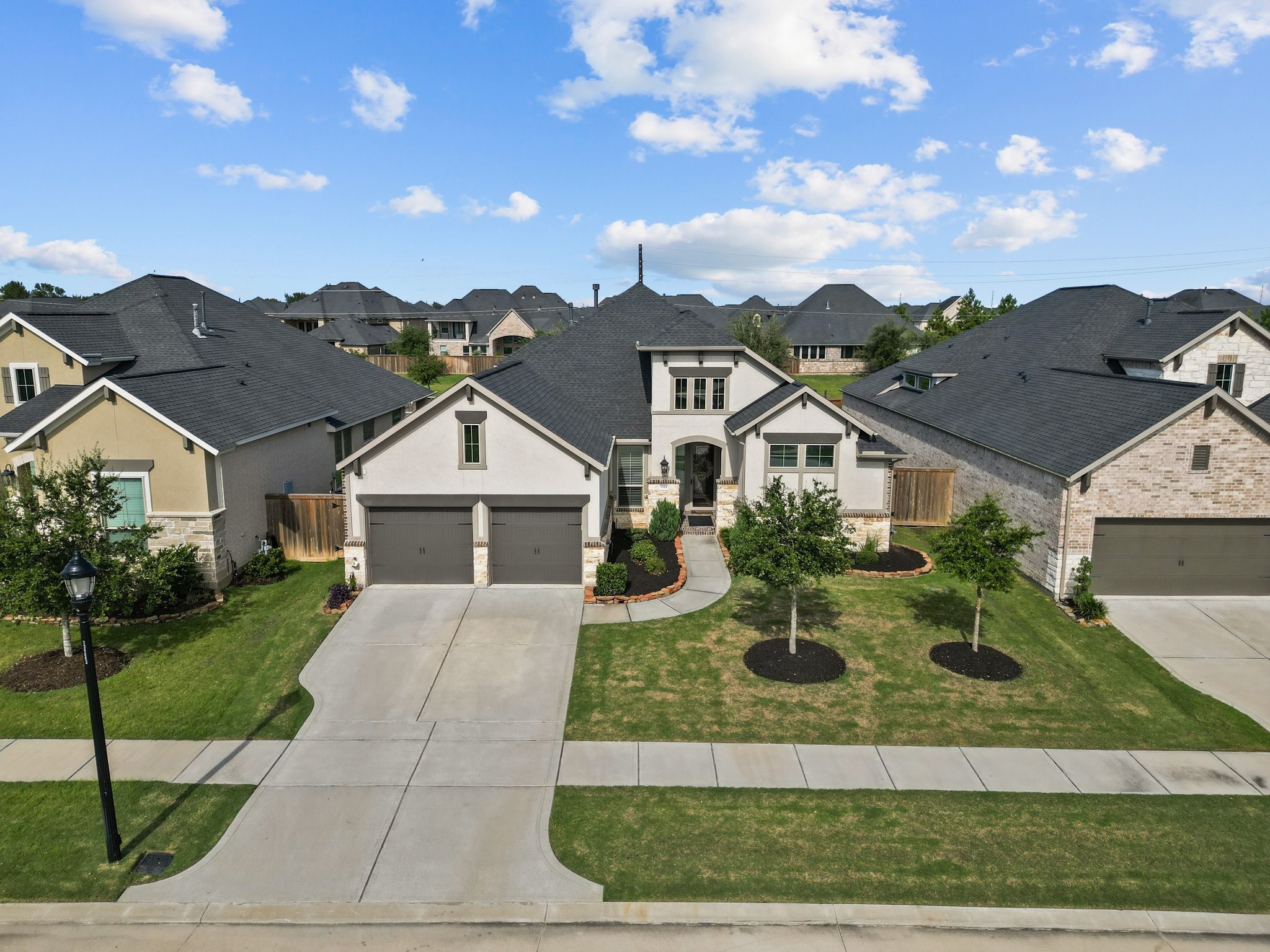 5918 Wedgewood Heights Way Houston TX 77059