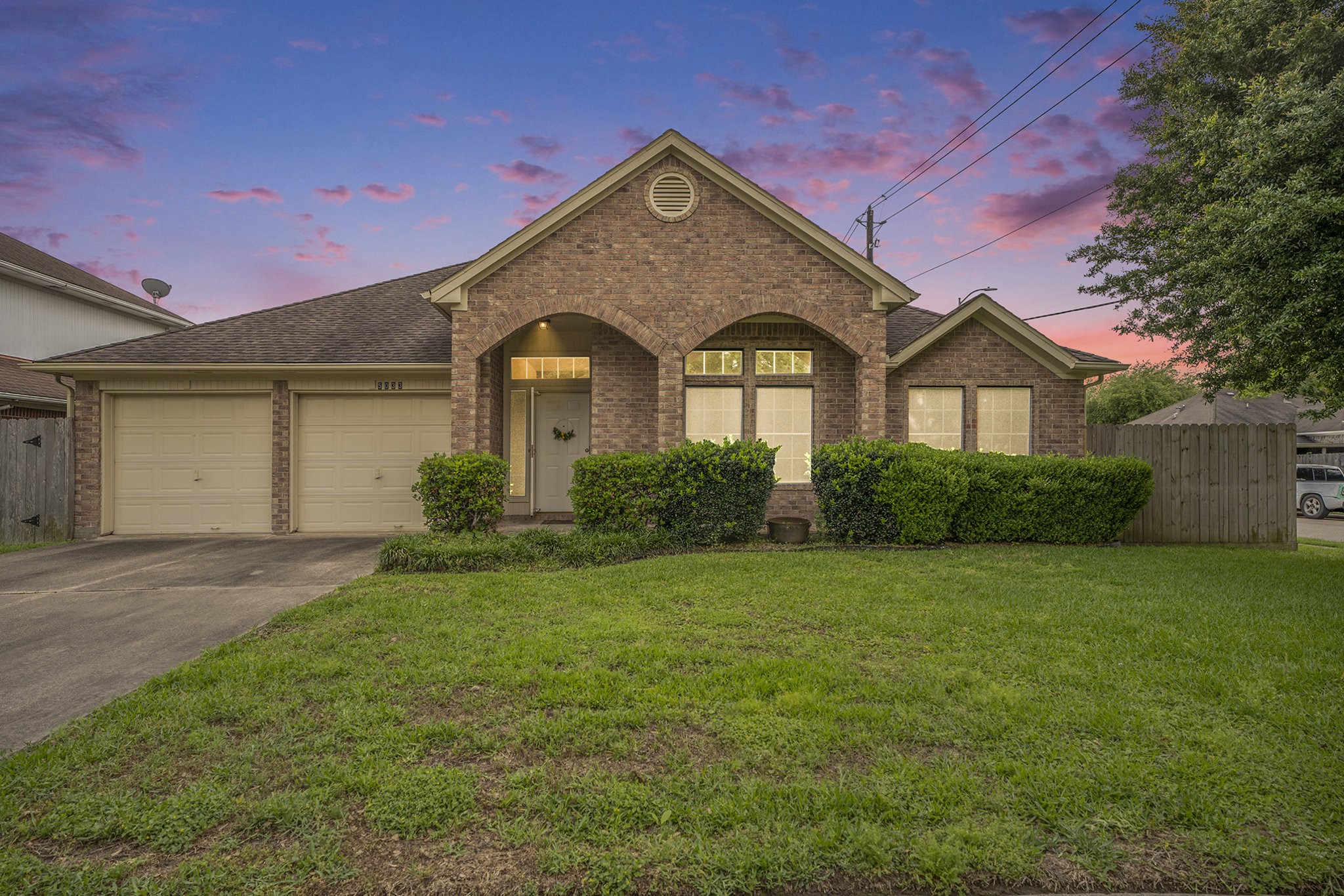 5033 Parkcrest Drive La Porte TX 77571