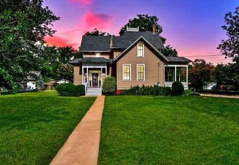 1620 Travis Street Columbus TX 78934