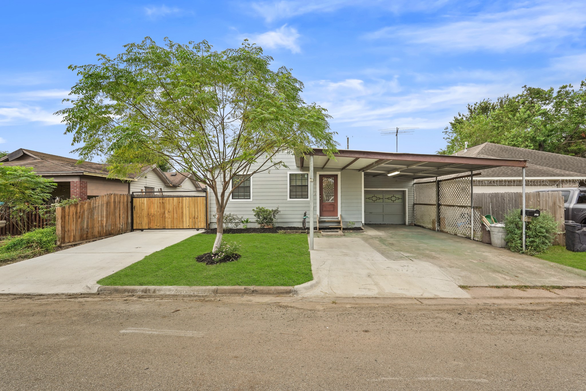 1806 13th Street Galena Park TX 77547