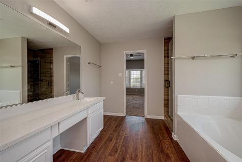 4050 Westermill Drive Drive Houston TX 77082