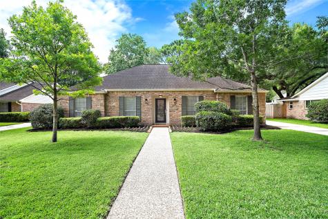 10915 Piping Rock Lane Houston TX 77042