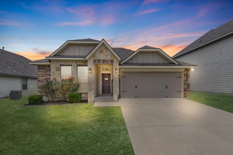 1004 Harvest Lane Brenham TX 77833