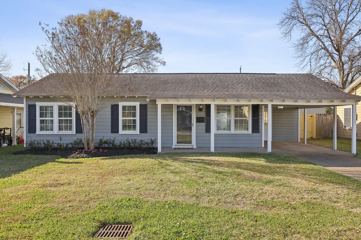 2238 3rd Street Port Neches TX 77651