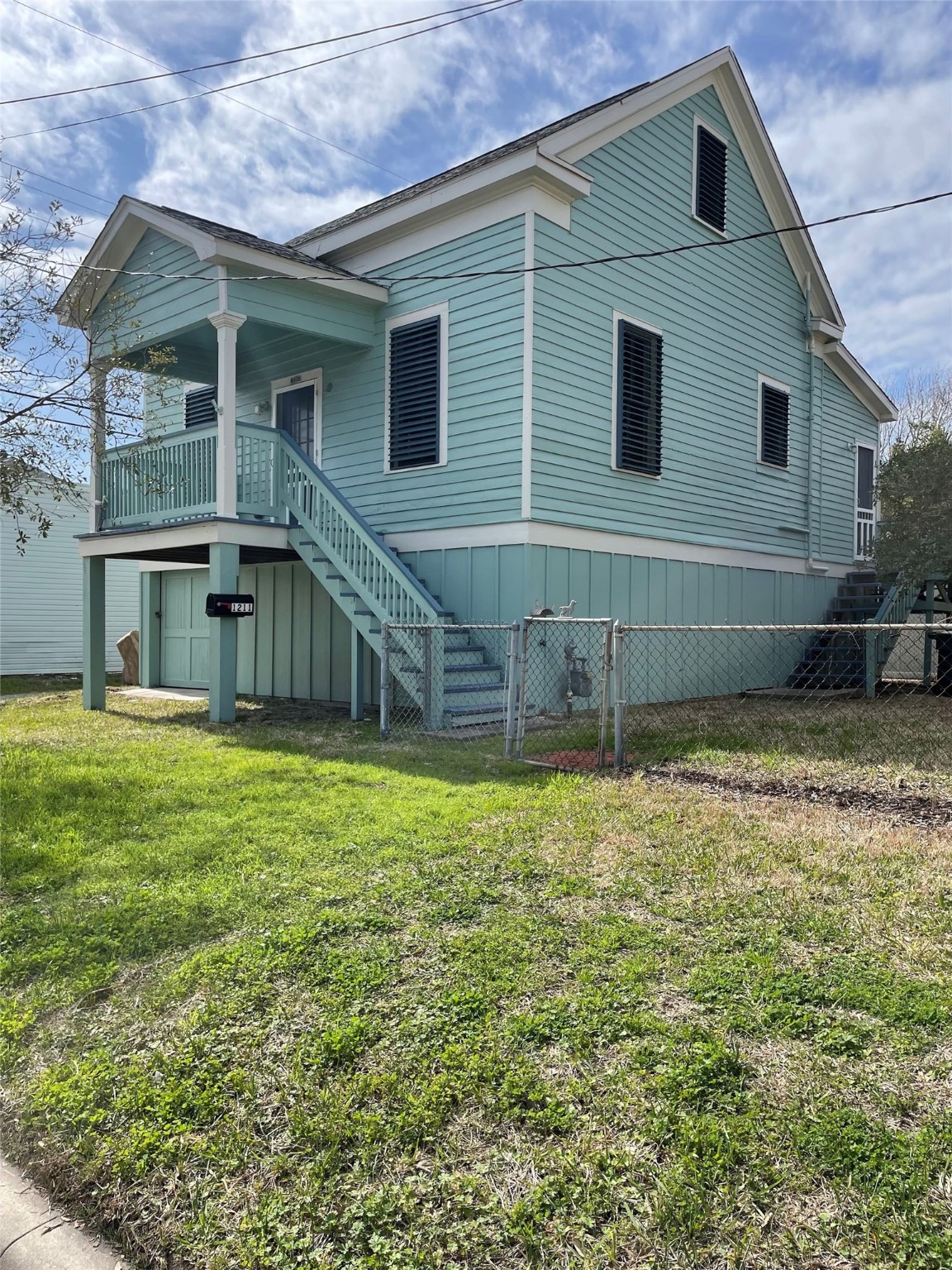 1211 14th Street Galveston TX 77550