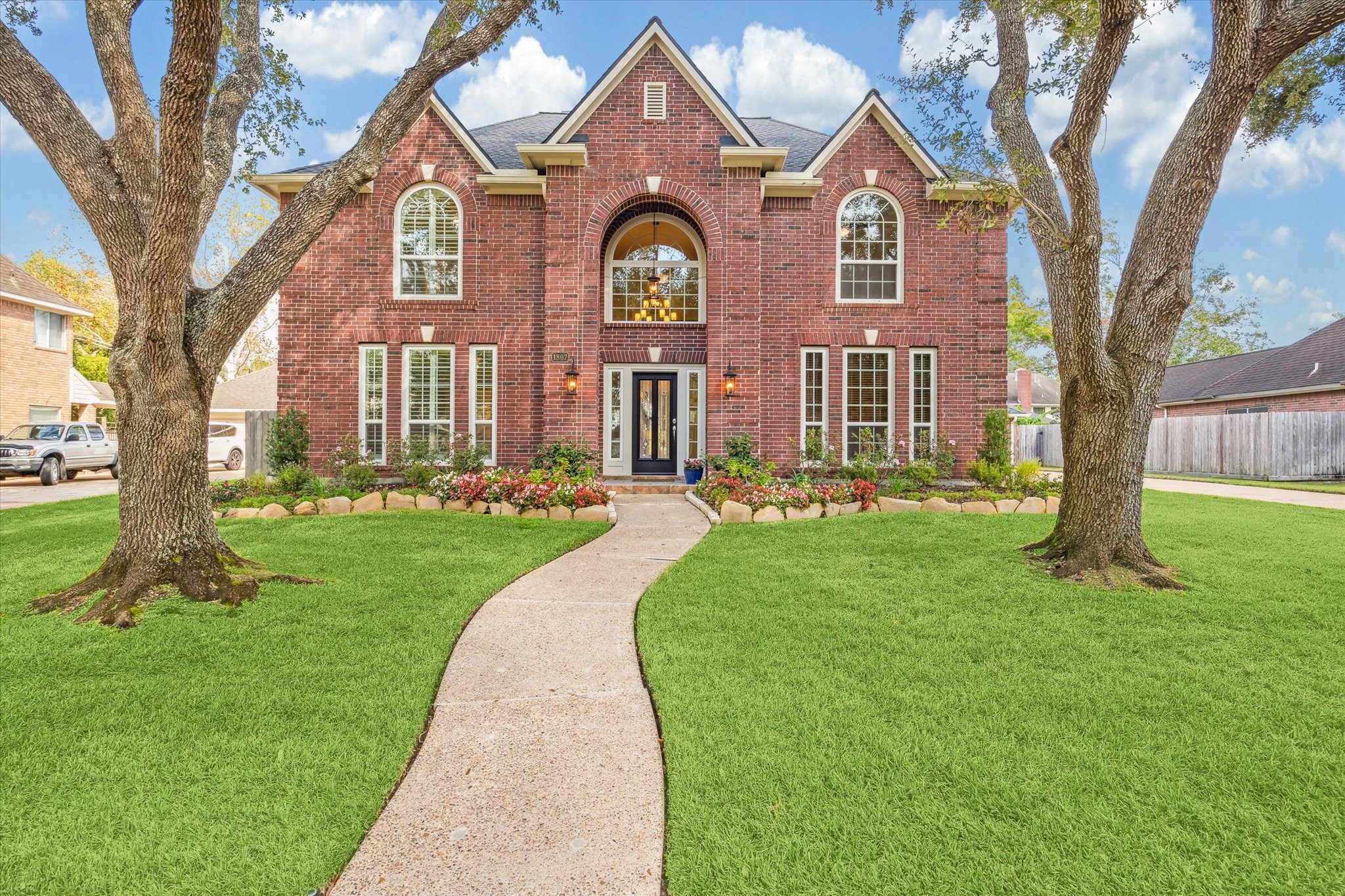1807 Parkview Drive Friendswood TX 77546