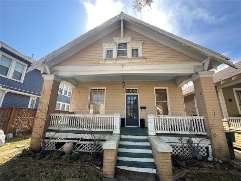 3615 Avenue O 1/2 Galveston TX 77550