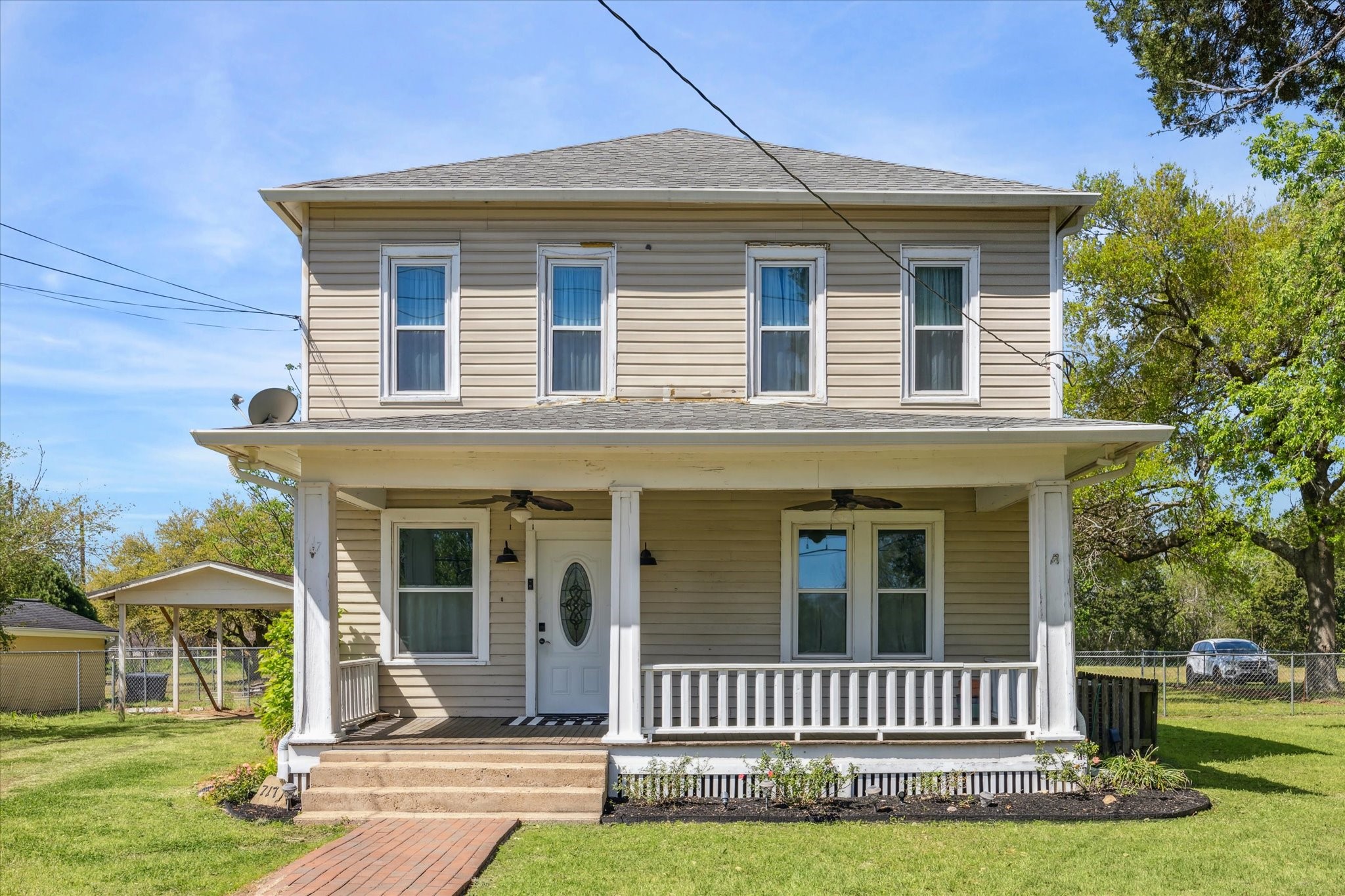 717 Silliman Street Sealy TX 77474