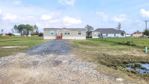 32 Road 5245 Cleveland TX 77327