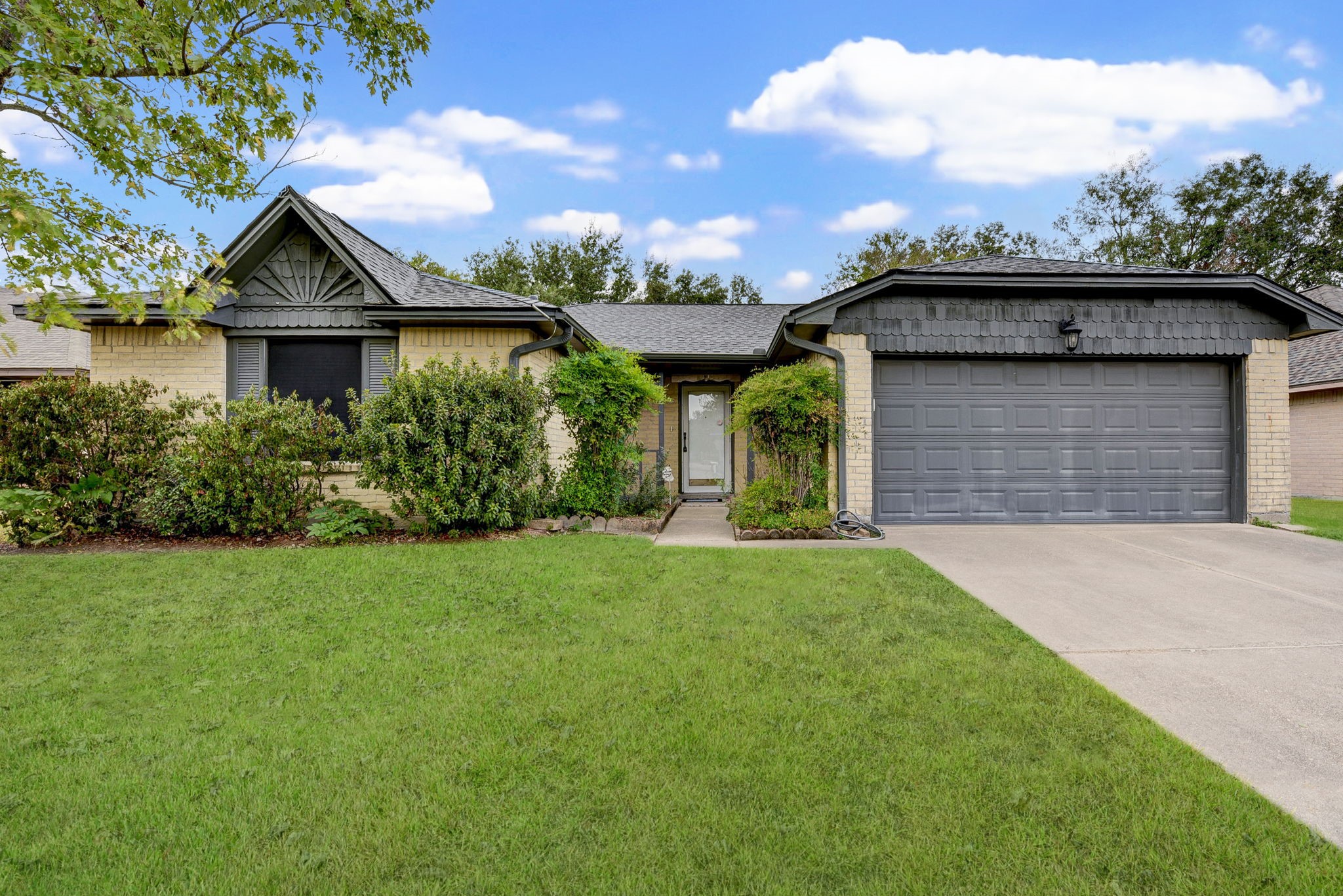 2413 Park Shadow Lane Deer Park TX 77536