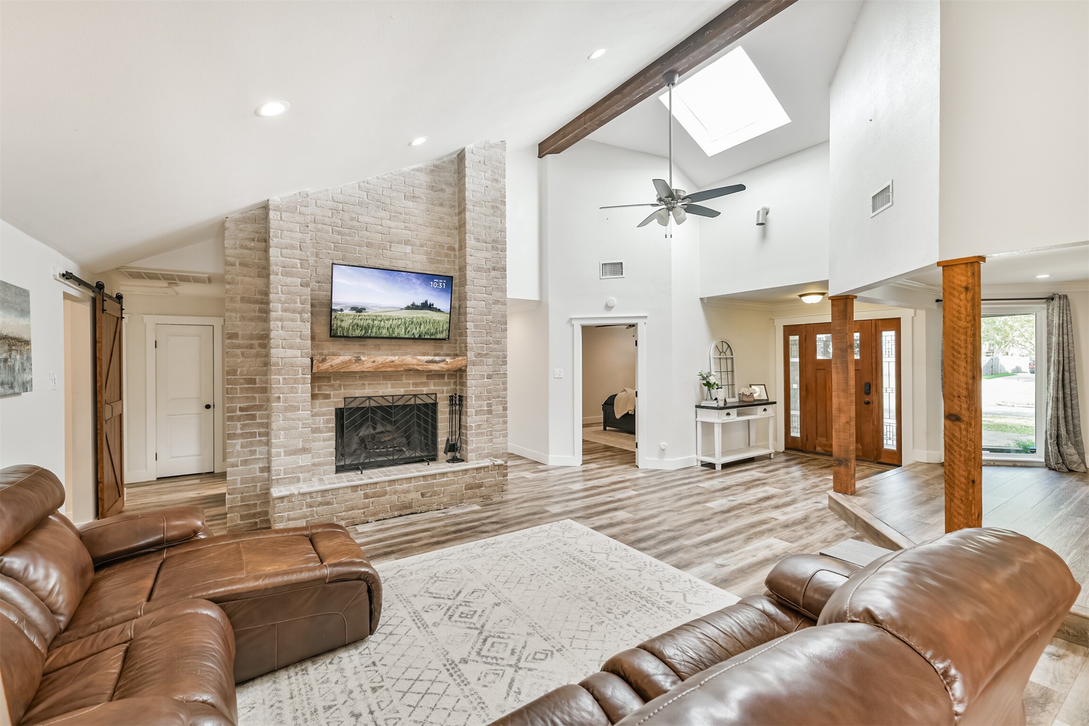 15022 Pleasant Valley Road Houston TX 77062