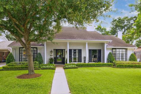 6155 Piping Rock Lane Houston TX 77057