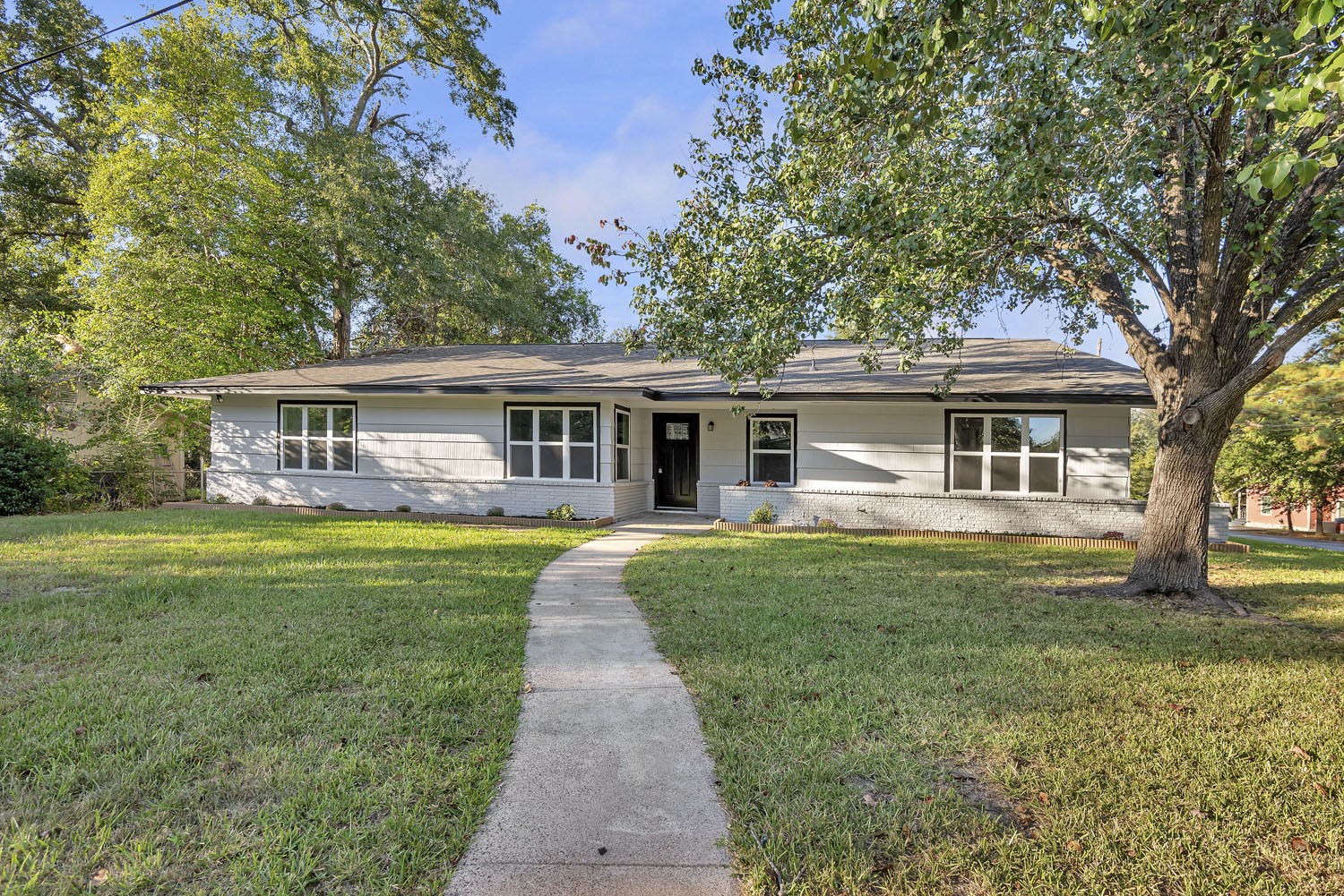 618 W Milam Street Livingston TX 77351