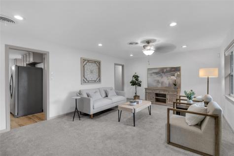 2934 Robertson Street Houston TX 77009