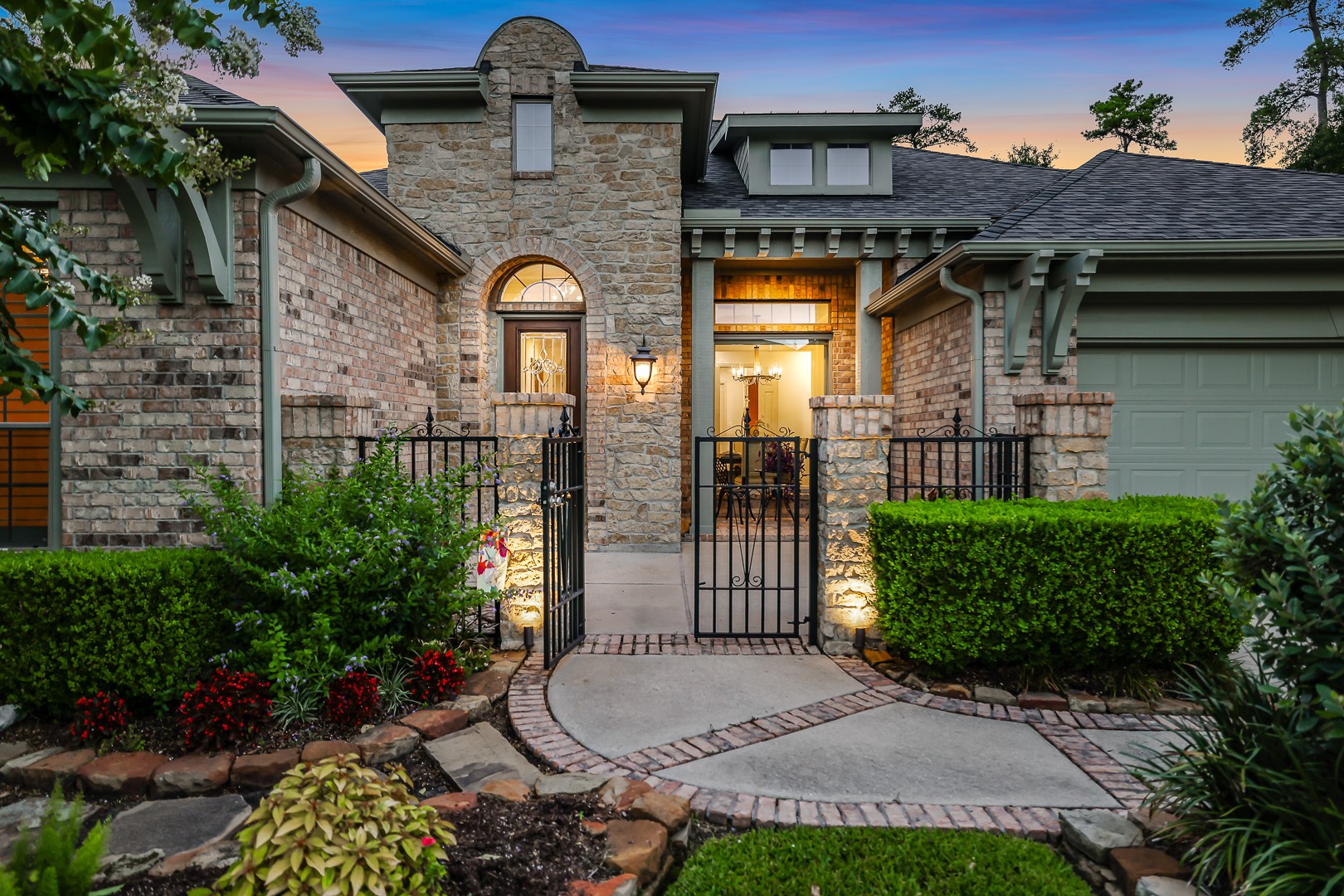 15 Delmar Green Place Shenandoah TX 77381