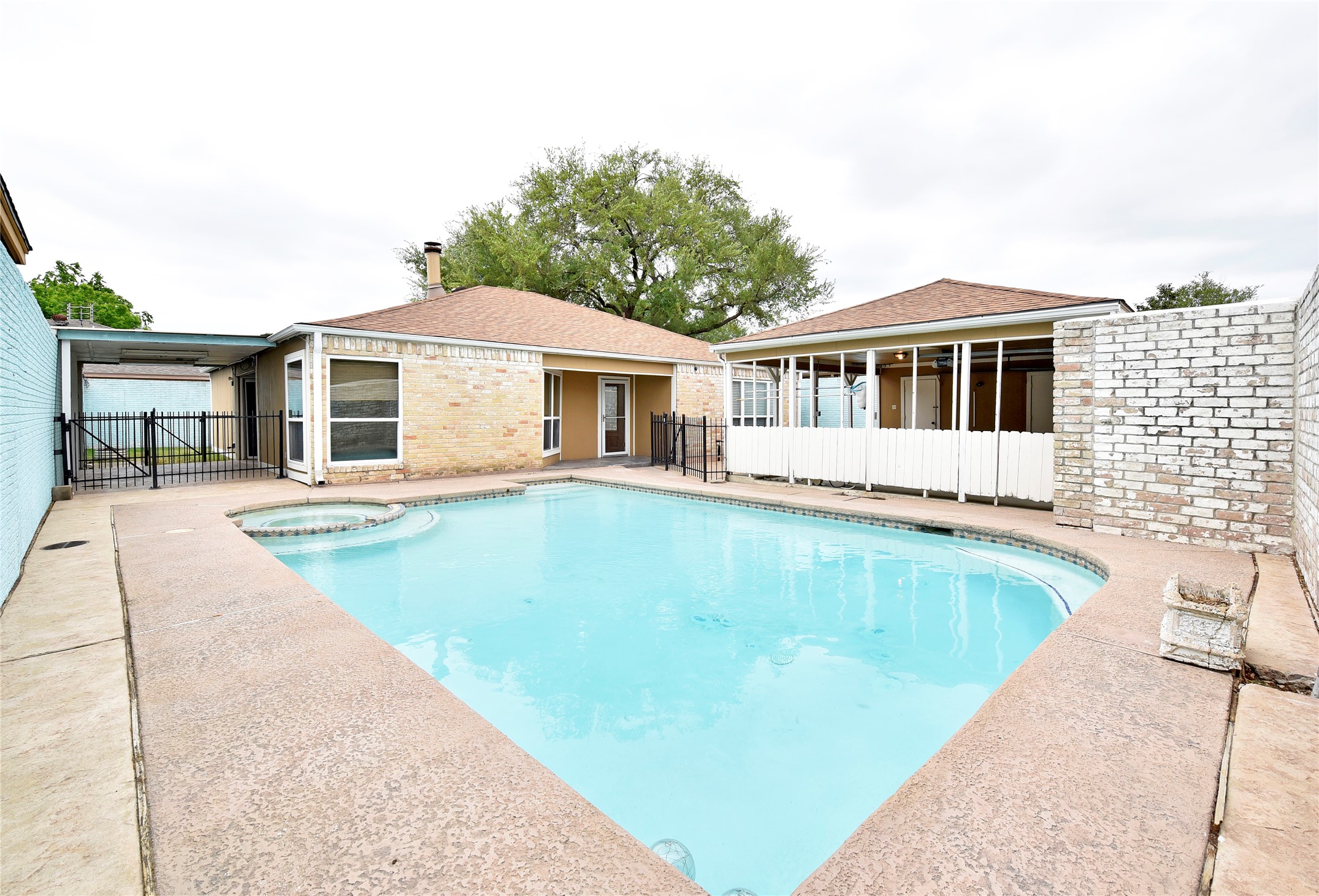 8319 Terrace Wind Drive Houston TX 77040