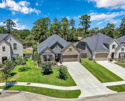 2044 Wedgewood Creek Lane Pinehurst TX 77362