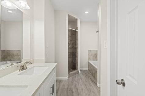 4943 Leamathew Street Houston TX 77045