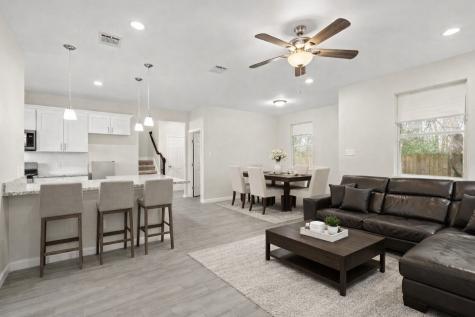 4943 Leamathew Street Houston TX 77045