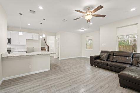 4943 Leamathew Street Houston TX 77045