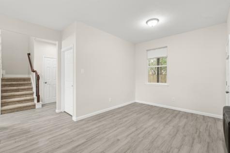 4943 Leamathew Street Houston TX 77045