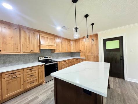 607 Apple Blossom Woodville TX 75979