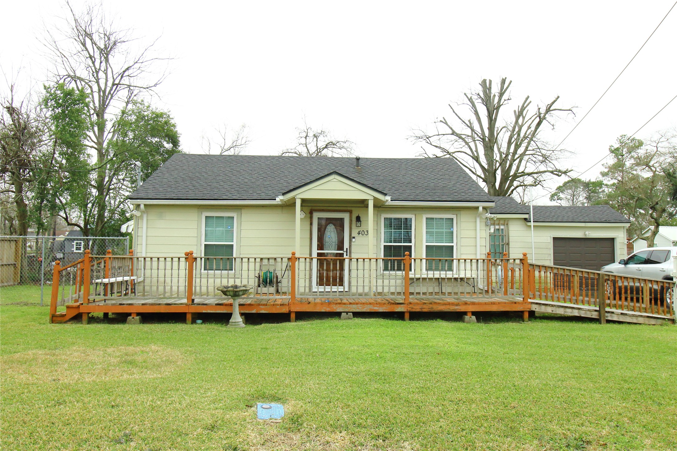403 San Jacinto Street Highlands TX 77562
