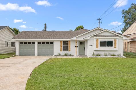1840 Aspen Lane Seabrook TX 77586