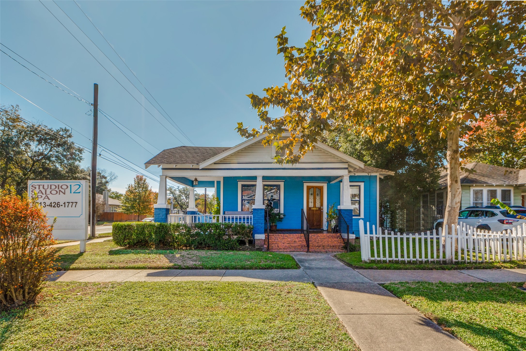 748 E 12th Street Houston TX 77008