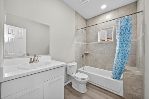 247 County Road 5102 L Cleveland TX 77327