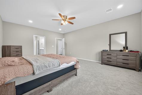 247 County Road 5102 L Cleveland TX 77327