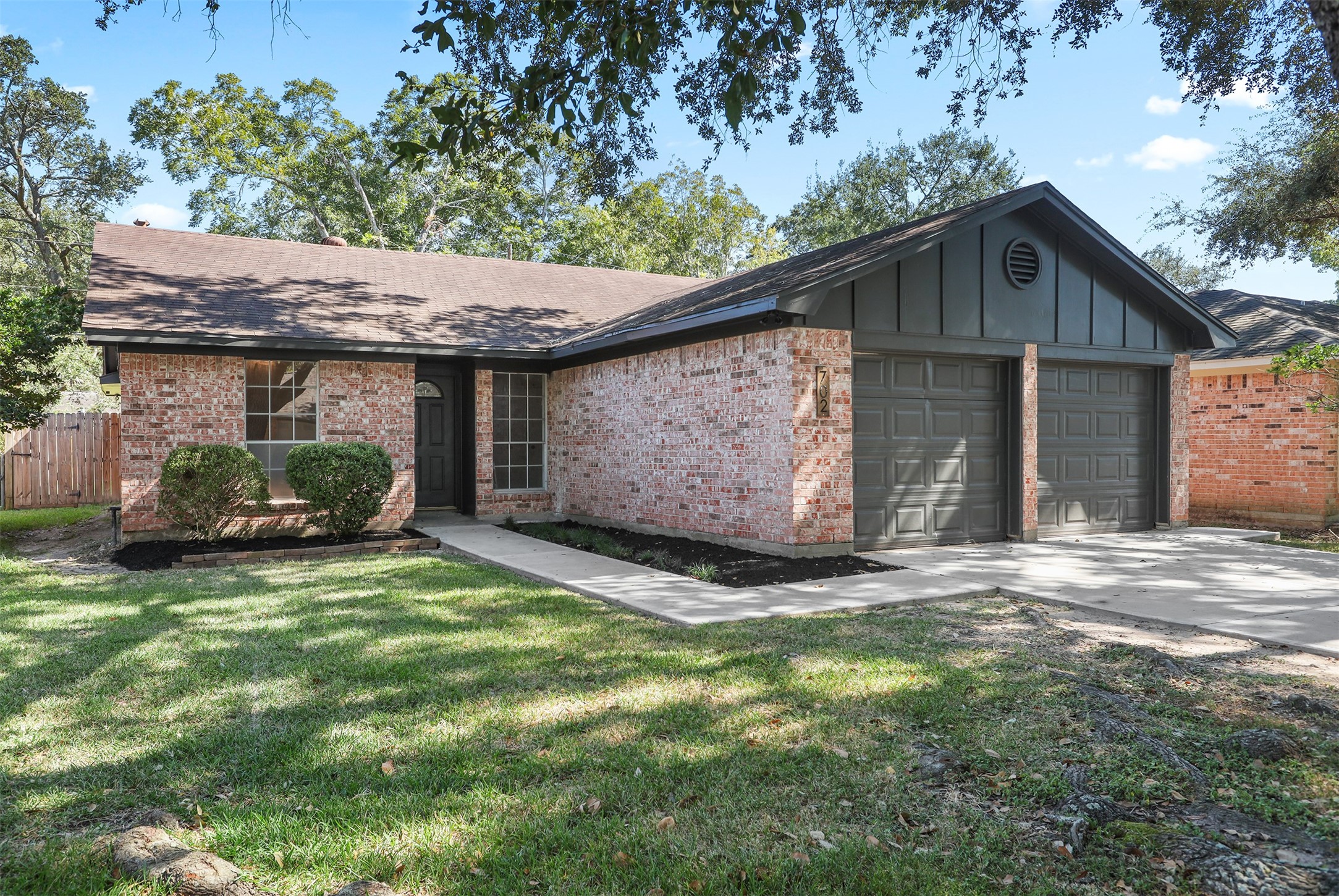 702 David Avenue League City TX 77573