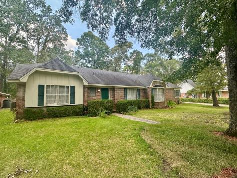 1442 Sleepy Hollow Drive Lufkin TX 75904