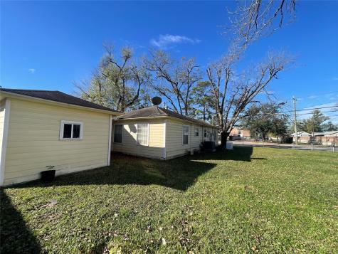6642 Teluco Street Houston TX 77055