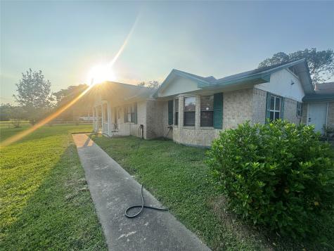 12810 W 6th Street Santa Fe TX 77510