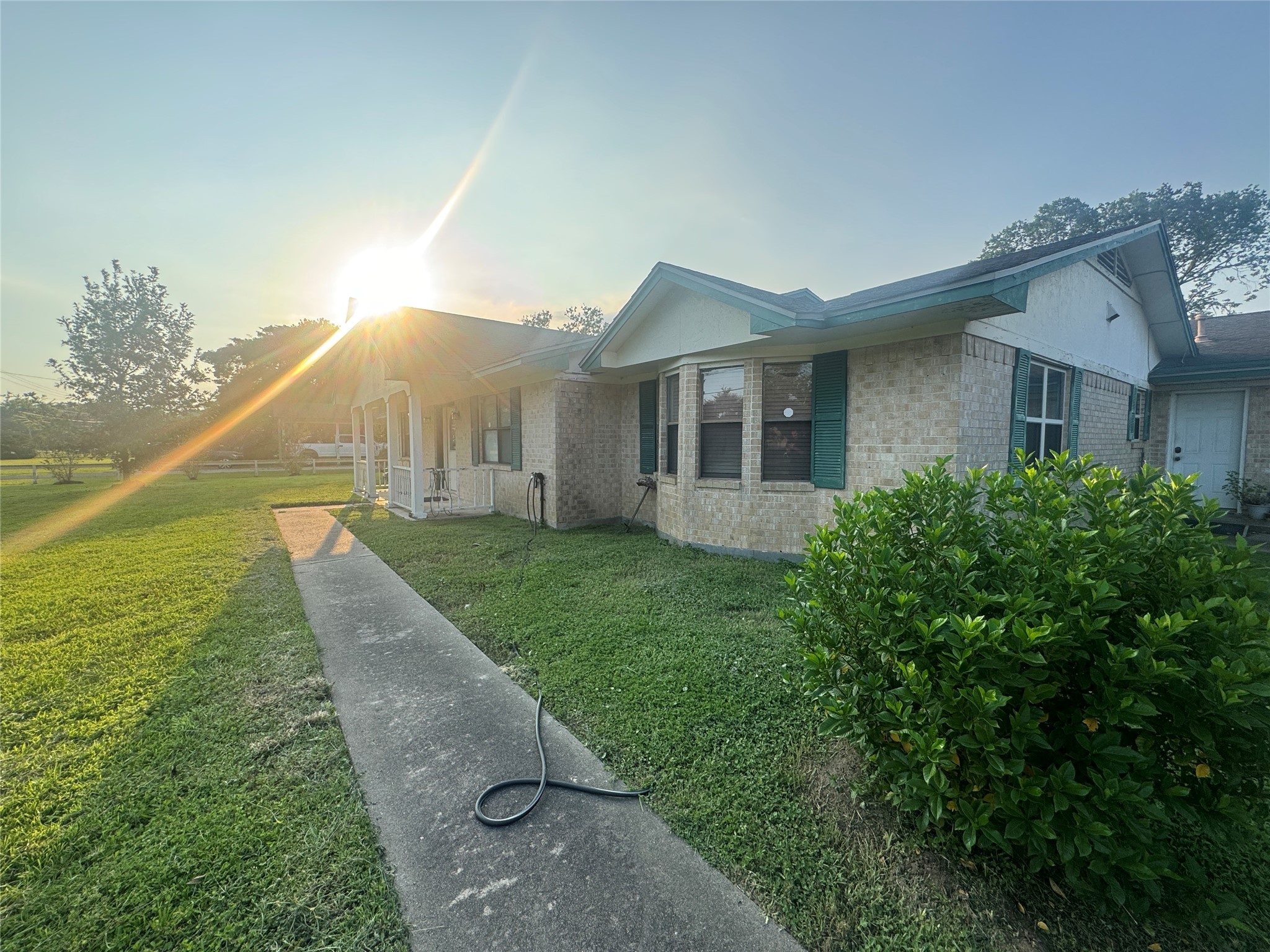 12810 W 6th Street Santa Fe TX 77510