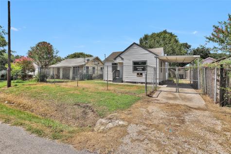 7327 Roswell Street Houston TX 77022