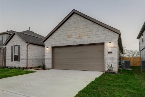 2935 Lazarina Lane Fresno TX 77545