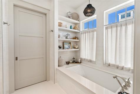 2409 E Seaside Drive Galveston TX 77550